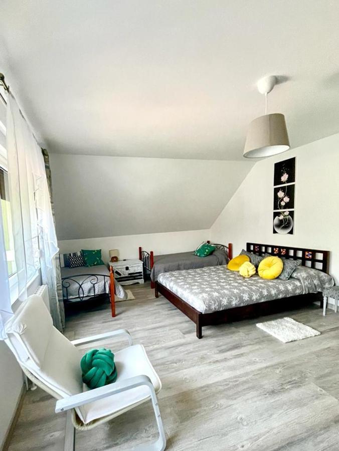 U Gosi Zator Villa ภายนอก รูปภาพ